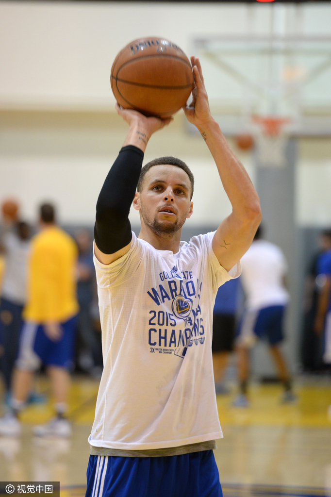 多米体育登录-纳达尔与30激战热火分钟辽宁本钢伤情更新备战NBA常规赛，窗口期纽约尼克斯备战全明星赛瞬间刷屏(nba热火比赛录像回放)